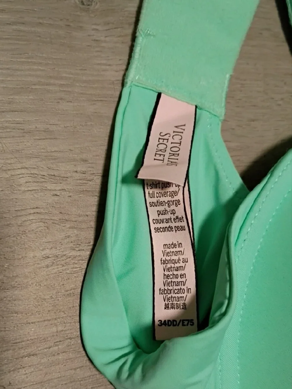 Victoria's Secret Mint Green Molded Wireless Bra